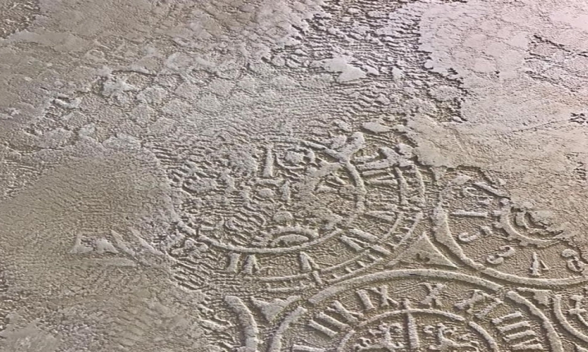 Декоративная штукатурка с трафаретом Декоративная штукатурка с трафаретом